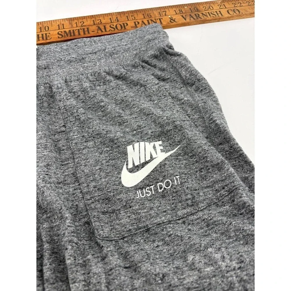 Nike‎ Gym Vintage Cropped Capri Jogger Pants Organic Cotton Gray Size Women's L